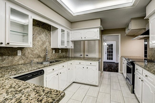 Foto del edificio - 15010 Kimberley Ct