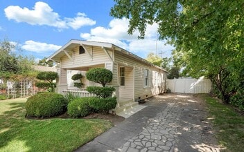 Building Photo - 511 Locust St