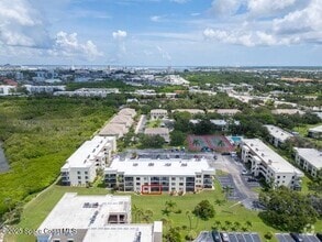Building Photo - 200 International Dr