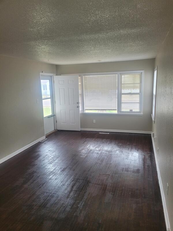 Building Photo - 2710 N Gentry Dr