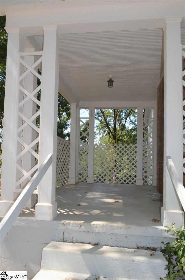 Foto del edificio - 2100 Old Pendleton Rd