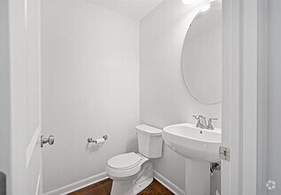 Building Photo - 832 Highpointe Cir
