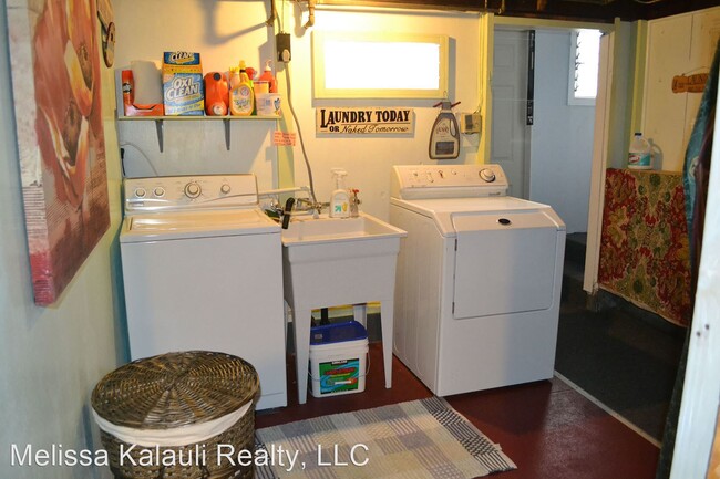 Foto del edificio - 5 br, 2 bath House - 27 Lei Street