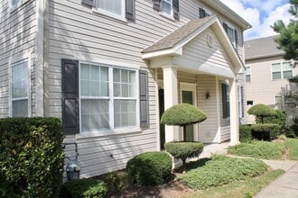 Building Photo - 1431 Titchfield Dr.