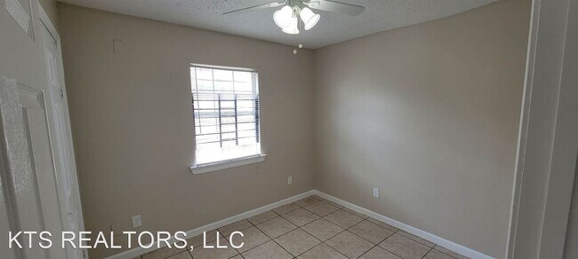 Building Photo - 3 br, 2 bath House - 7568 Avalon Way