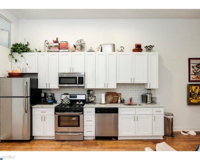 Foto del edificio - 744 S 8th St