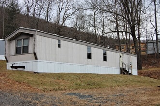 Building Photo - 2979 NC-16
