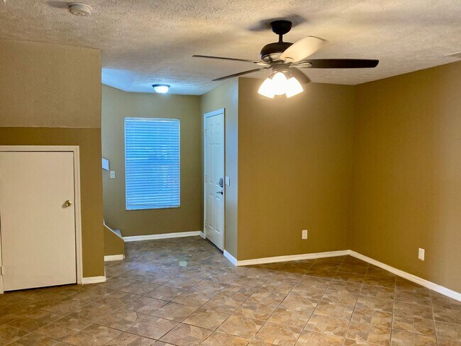 Foto del edificio - Pelican Cove Condo