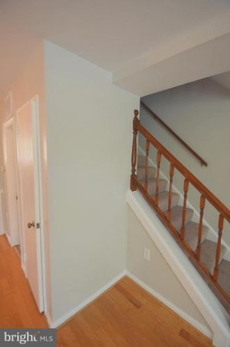 Building Photo - 2509 N Dearing St