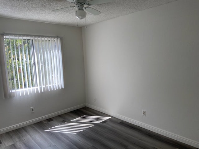 Building Photo - 466 N Westmoreland Ave