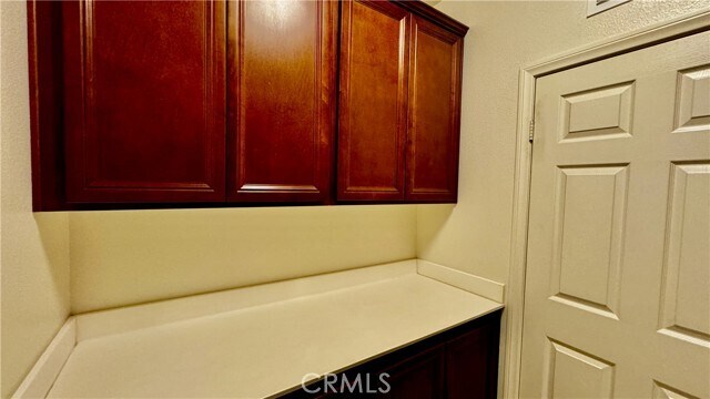 Building Photo - 206 Martindale Way