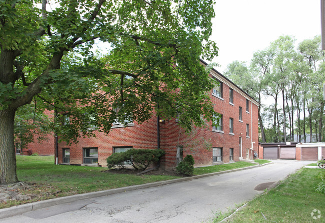 Building Photo - Hillhurst Apartments