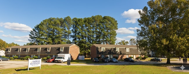 Building Photo - 3 Bedroom 1.5 bath