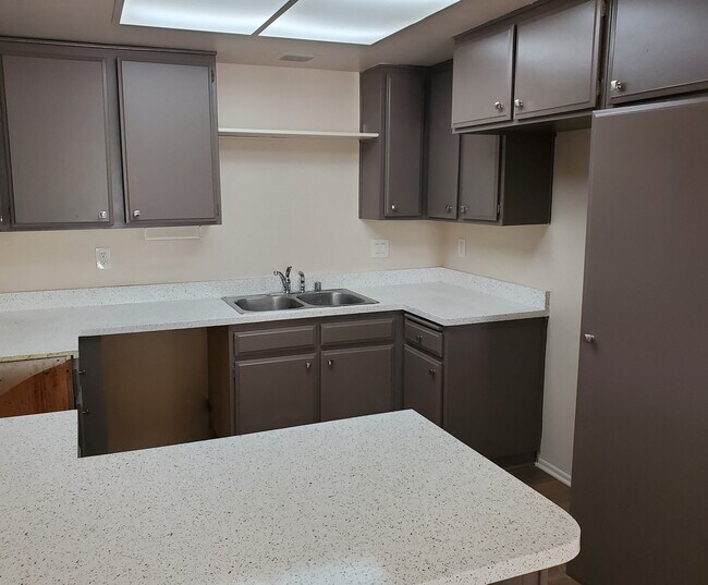 Foto del edificio - 57 Greenfield