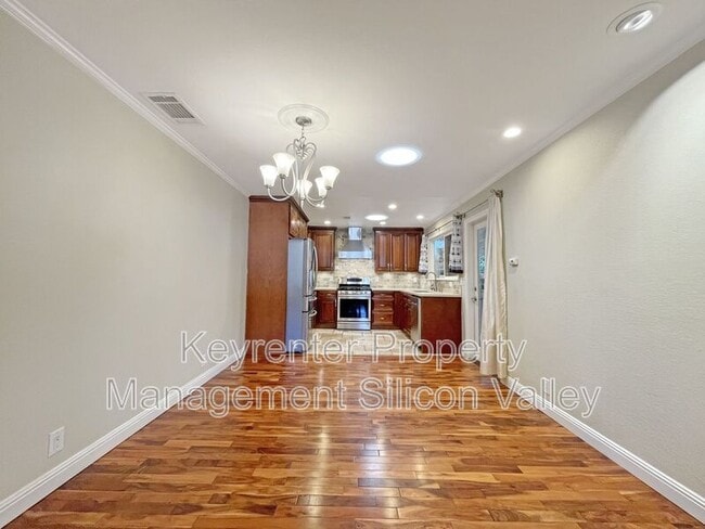 Building Photo - 153 Noyo Dr