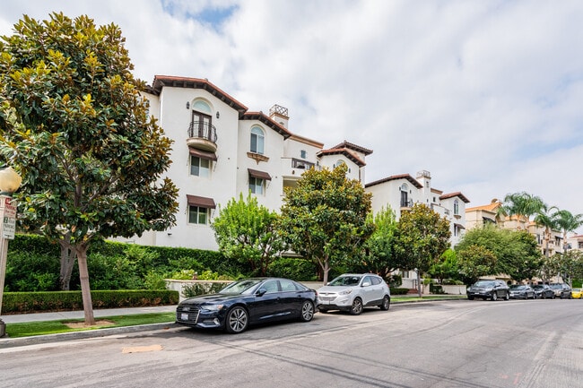 Photo - 12020 Guerin St (Studio City, CA) Townhome
