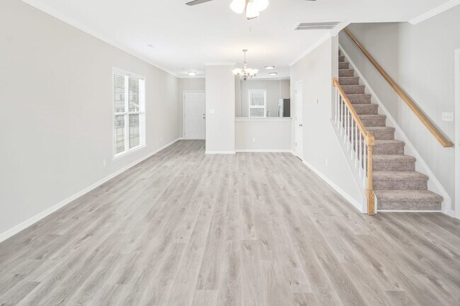 Foto del edificio - 3829 Thomas Ridge Dr