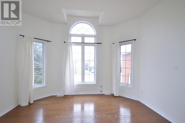 Building Photo - 58 Bloxham Pl