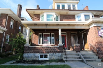 Building Photo - 723 Penn Ave