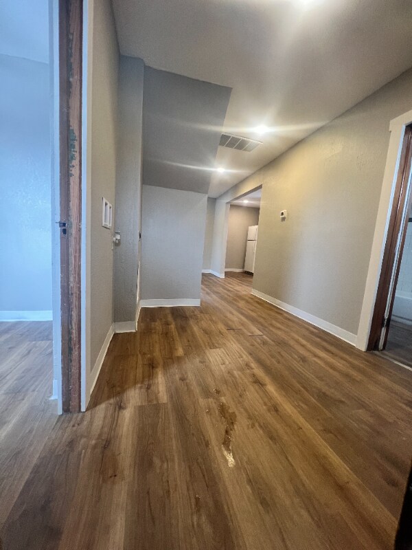 Foto del edificio - 106 S Henninger St
