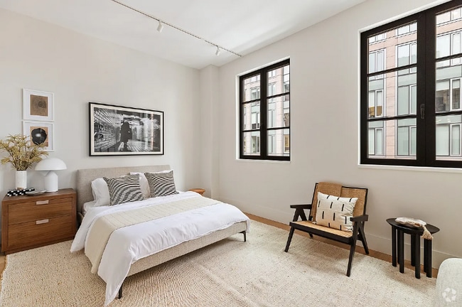 Building Photo - 517 W 29th St