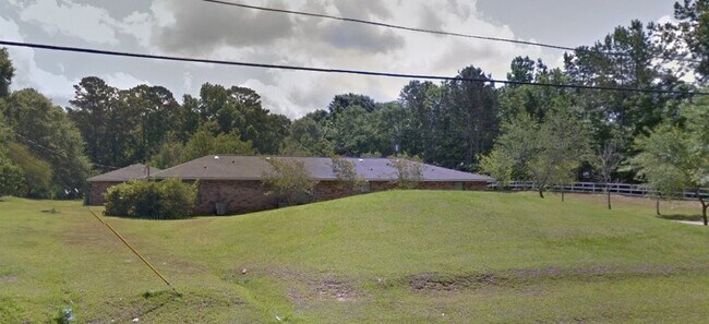 Foto del edificio - 13000 Main St