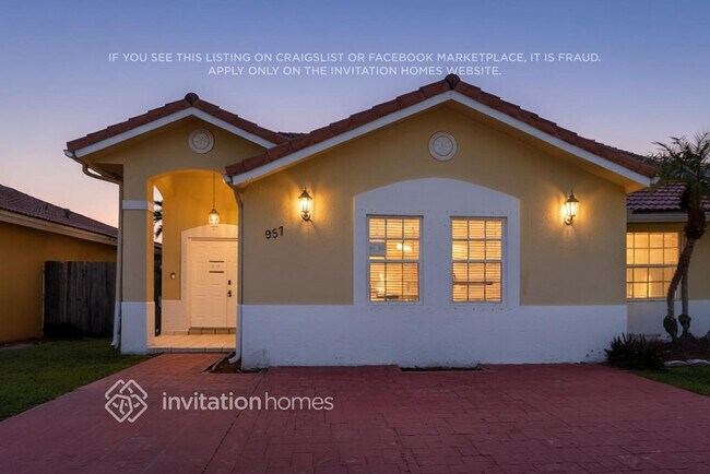Foto del edificio - 957 NW 128th Pl