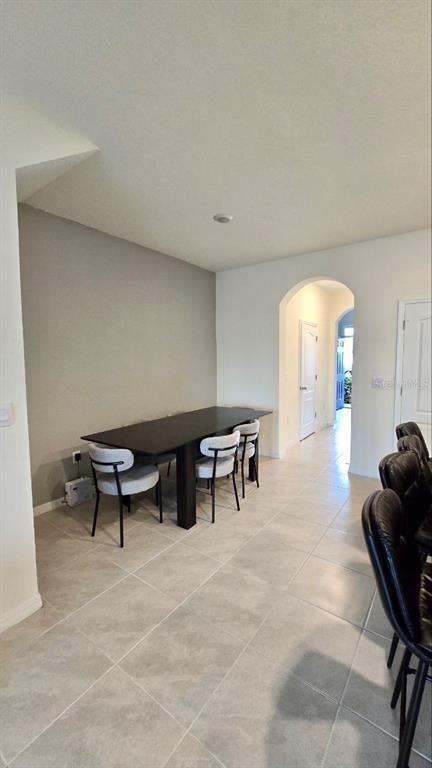 Building Photo - 2194 Tay Wes Dr