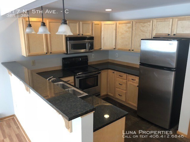 Primary Photo - 617 N 5th Ave