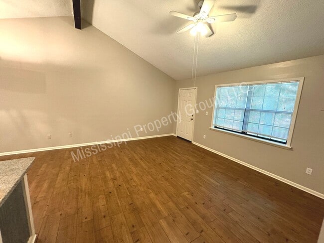 Foto del edificio - 3BR/2BA Home