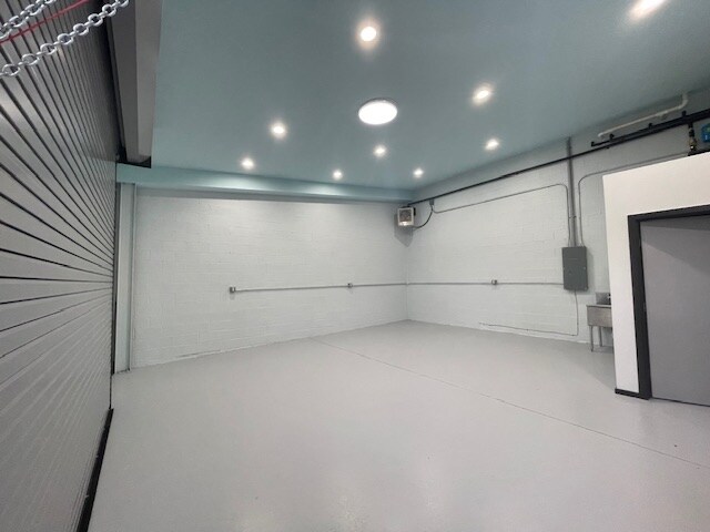 Foto del edificio - 2714 Mathews St