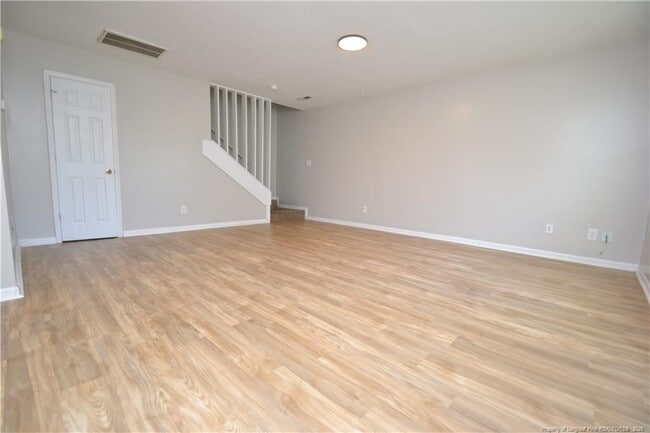 Building Photo - 824 Cumberland St