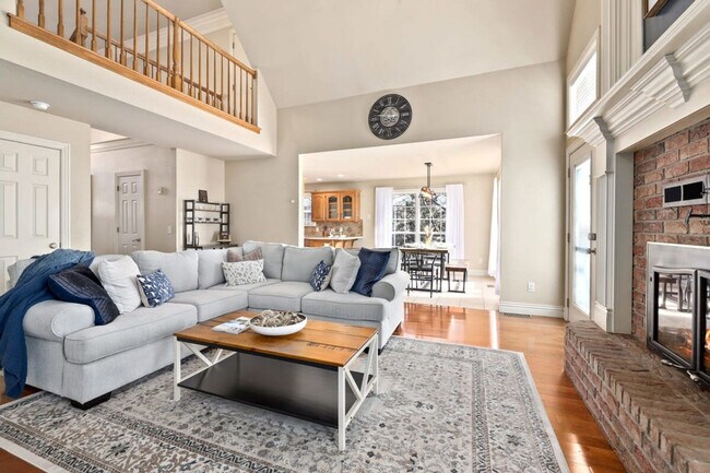 Foto del edificio - 12307 Blueberry Ln