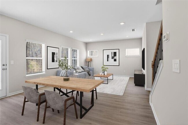 Foto del edificio - 6929 Winchester Pl