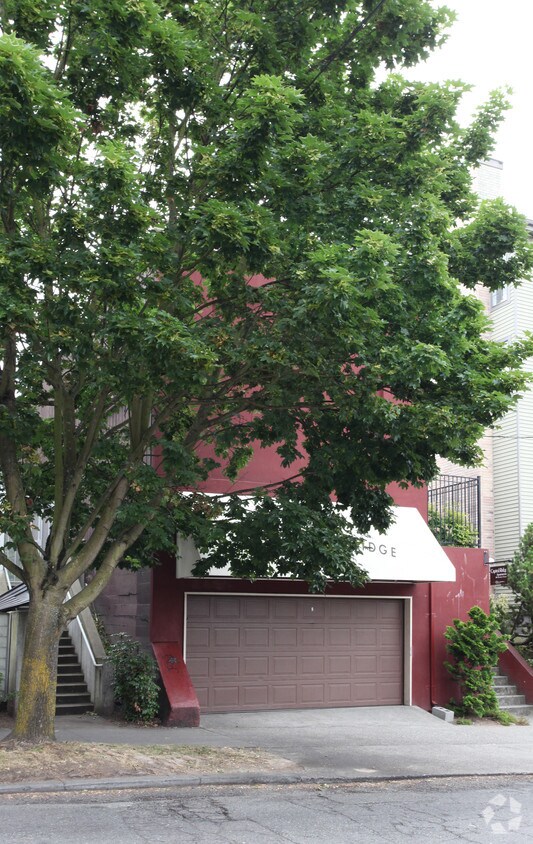 Foto del edificio - Capitol Ridge Apartments