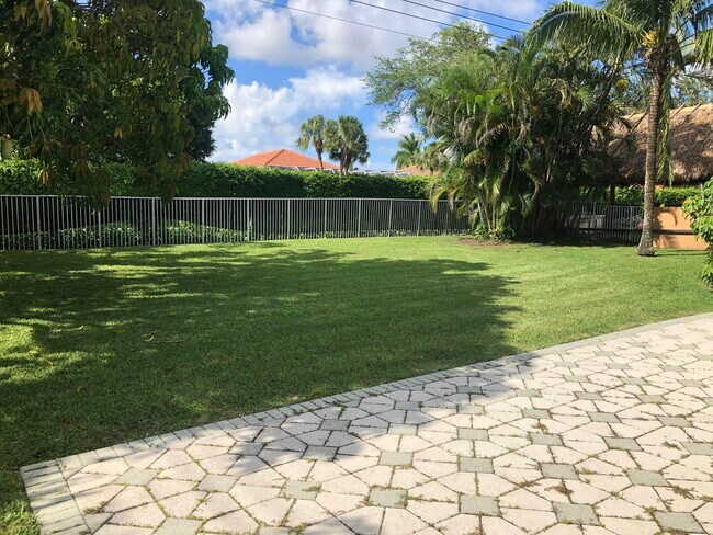 Foto del edificio - 10945 Ravel Ct