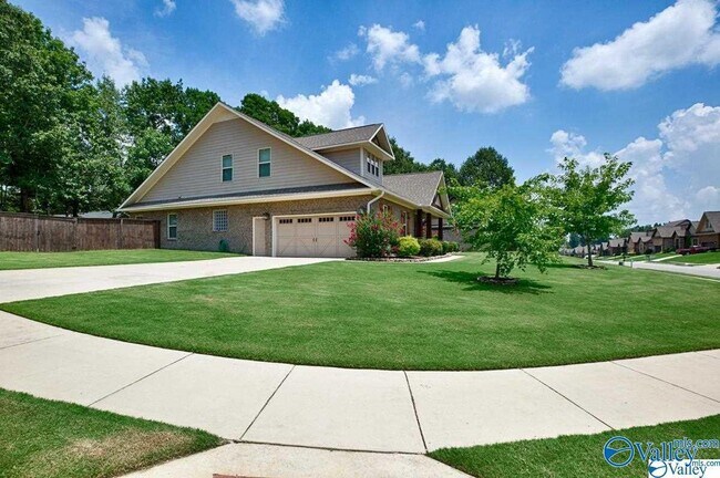 Building Photo - 109 Heritage Brook Dr