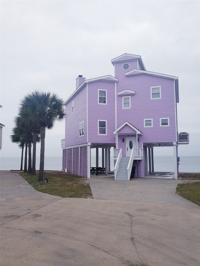 Foto del edificio - 3716 Sabrina