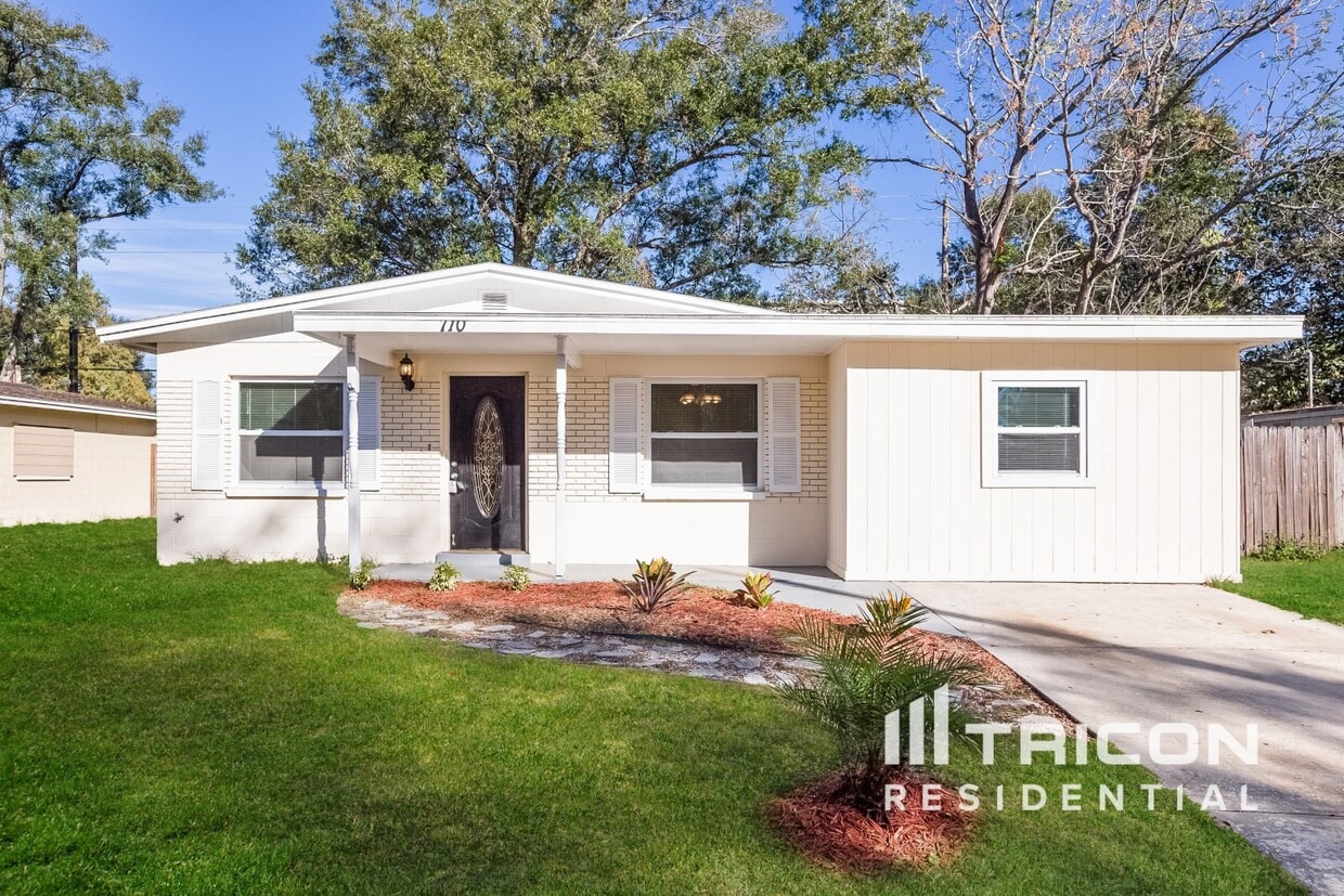Foto principal - 710 Westbrook Ave