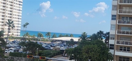 Building Photo - 1985 S Ocean Dr