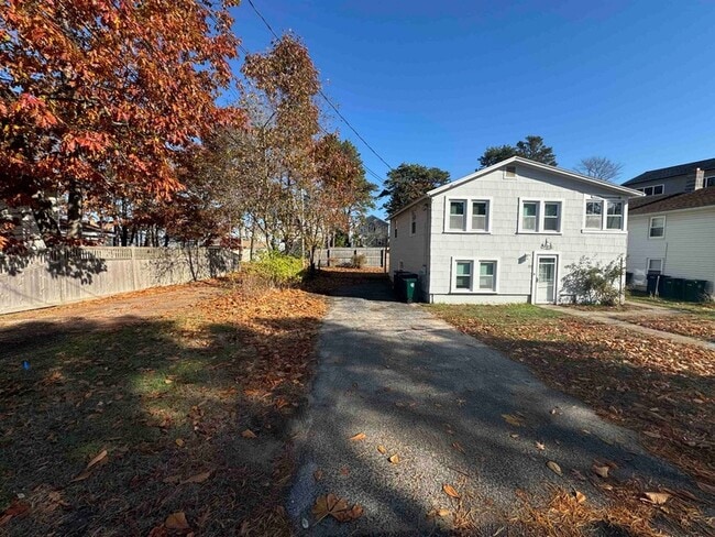 Photo - 157 Hills Beach Rd Apartment