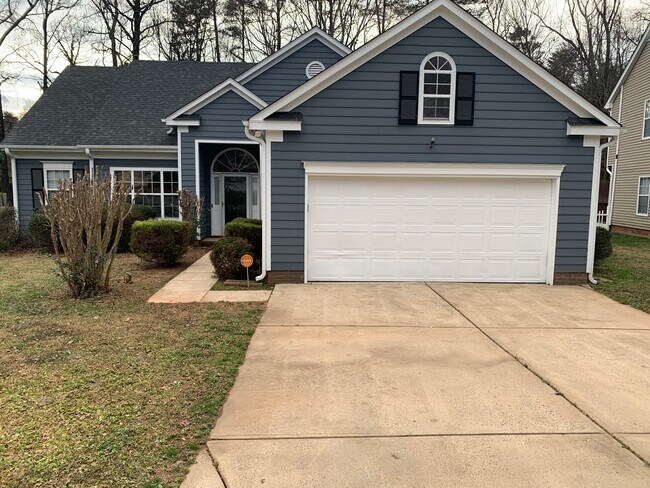 Exterior frontal - 5912 Carriage Oaks Dr