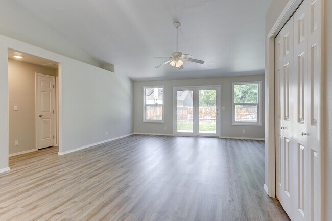 Foto del edificio - Remodeled near Boise River _ Pet Friendly!!