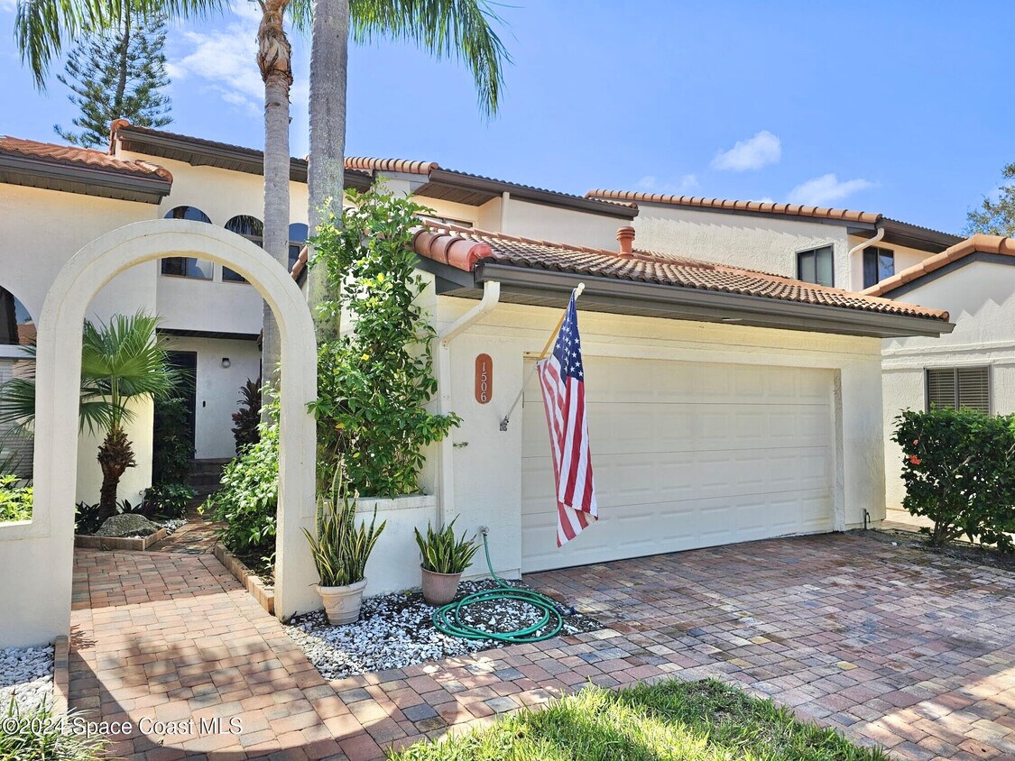 Foto principal - 1506 Parkside Pl