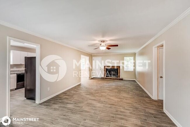 Foto del edificio - 516 Eastbrook Dr, Birmingham, AL 35215