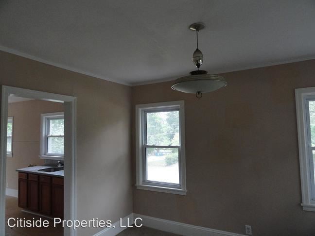 Building Photo - 4 br, 2 bath House - 1630 Sylvan Rd SW