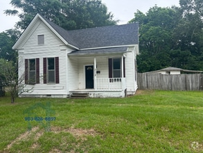 Building Photo - 3112 Locust St