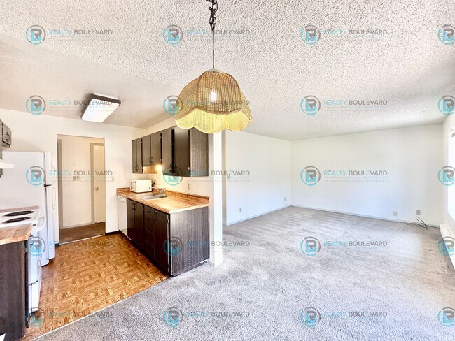Foto del edificio - 3929 Clear Acre Ln