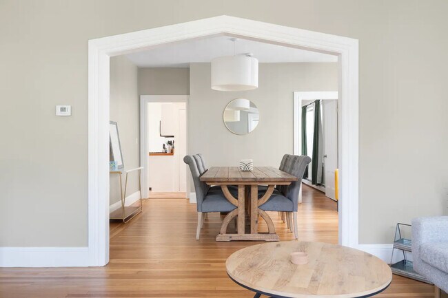 Foto del edificio - 87 Vernon St