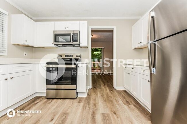 Building Photo - 3723 Eagle Woods Cir, Lithonia, GA 30038